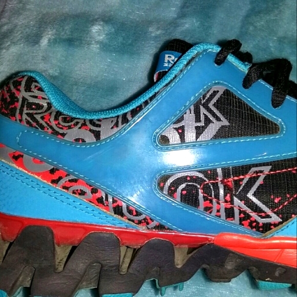Reebok Zigtech running shoes - Picture 2 of 2
